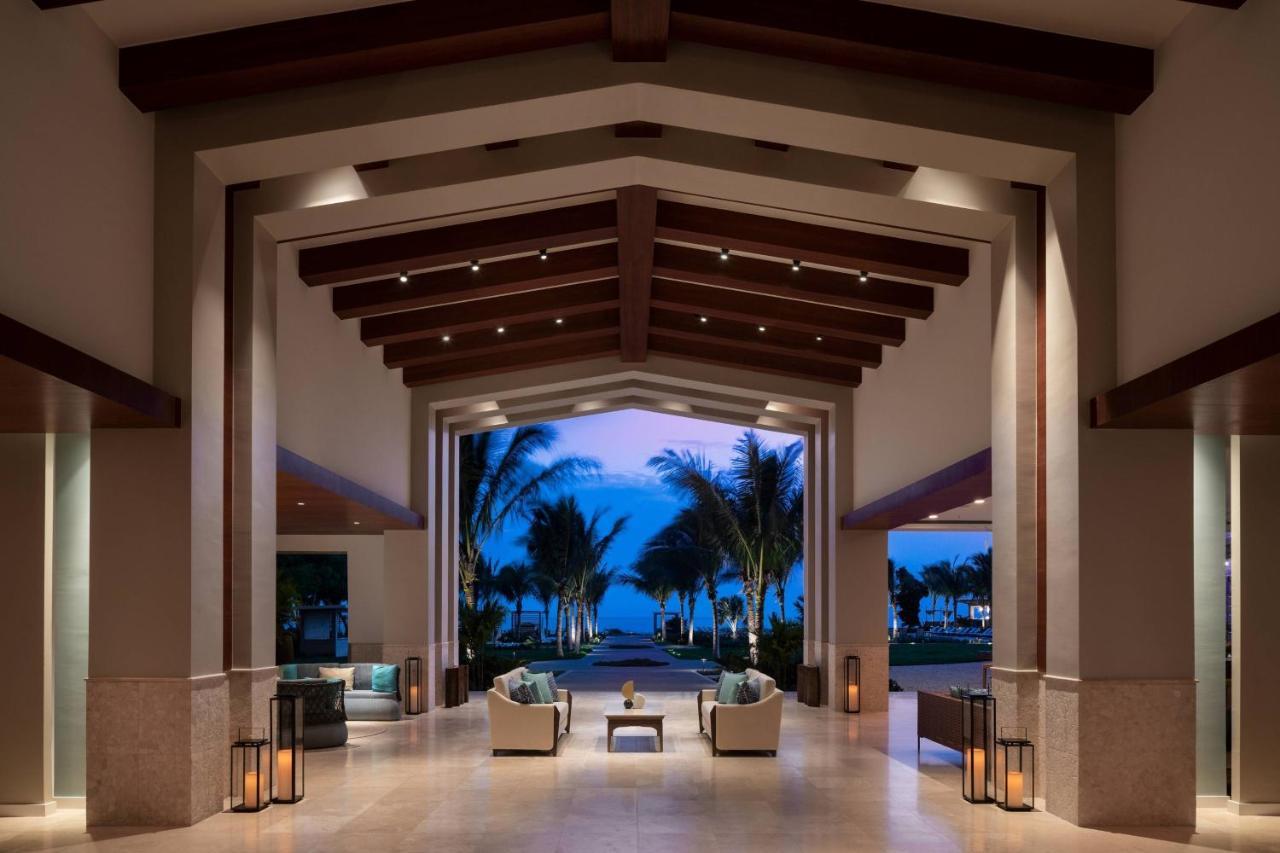 The Ritz-Carlton, Turks & Caicos Hotel Grace Bay Buitenkant foto