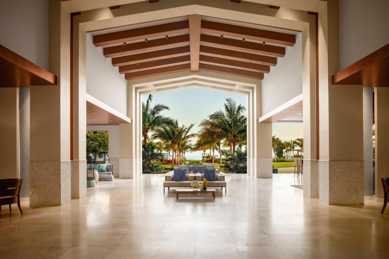 The Ritz-Carlton, Turks & Caicos Hotel Grace Bay Buitenkant foto