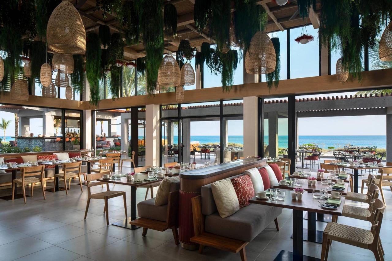 The Ritz-Carlton, Turks & Caicos Hotel Grace Bay Buitenkant foto