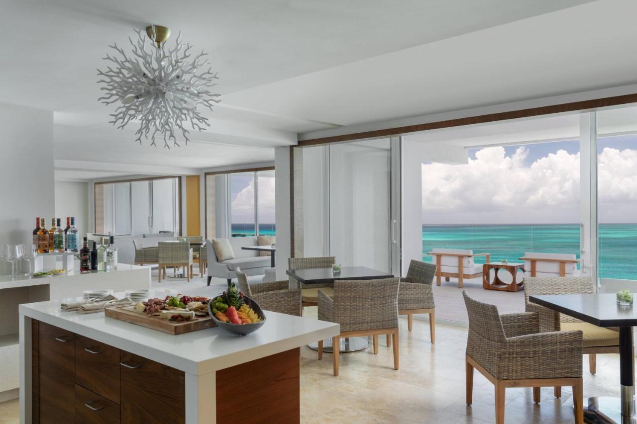 The Ritz-Carlton, Turks & Caicos Hotel Grace Bay Buitenkant foto