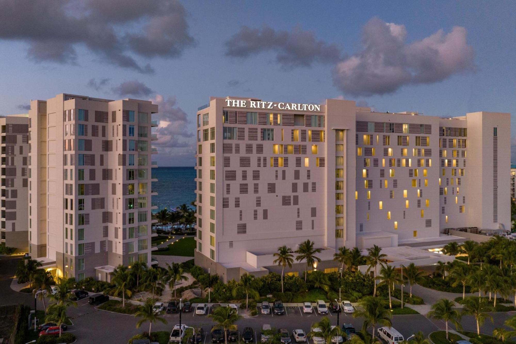 The Ritz-Carlton, Turks & Caicos Hotel Grace Bay Buitenkant foto