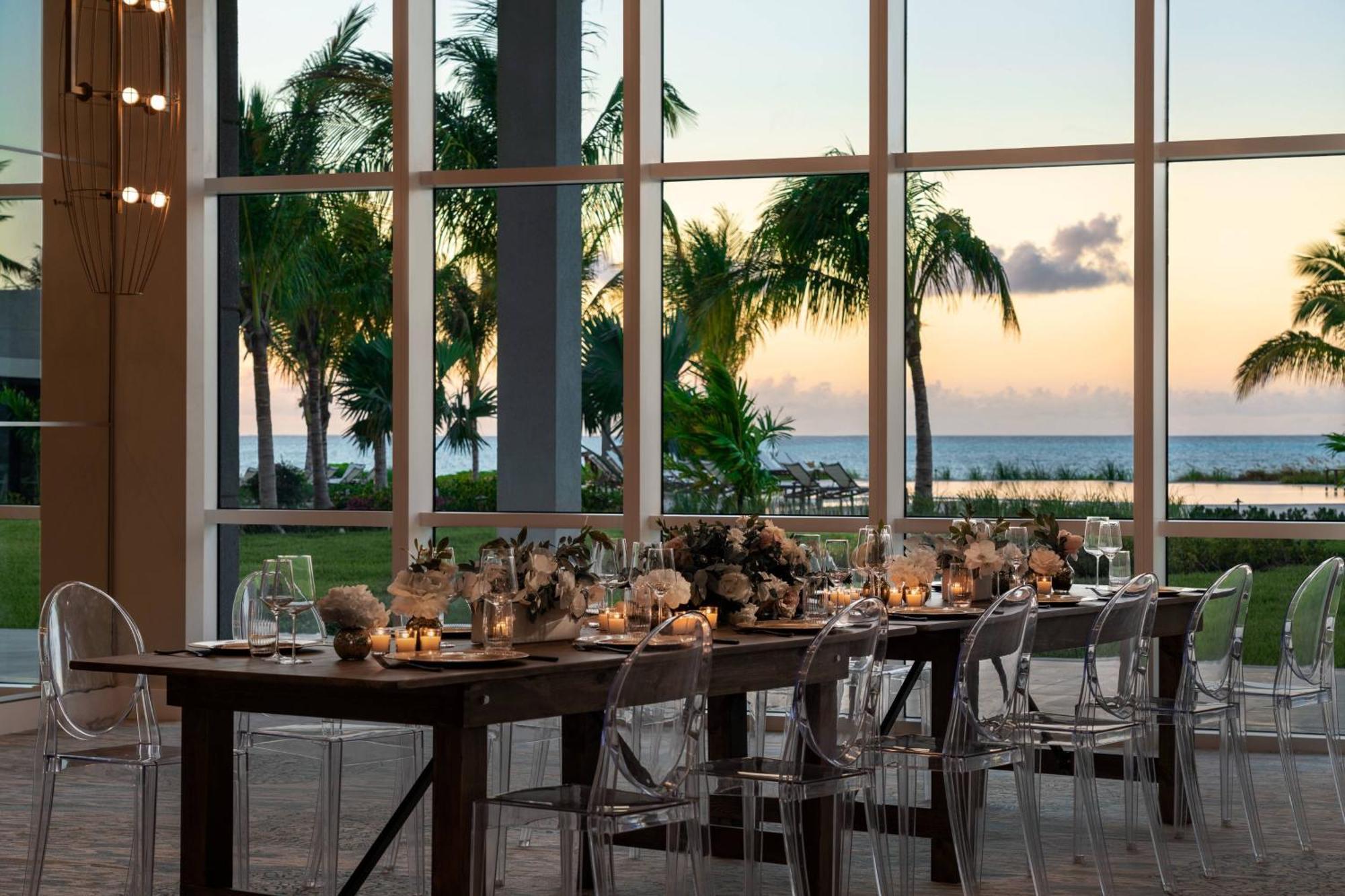 The Ritz-Carlton, Turks & Caicos Hotel Grace Bay Buitenkant foto
