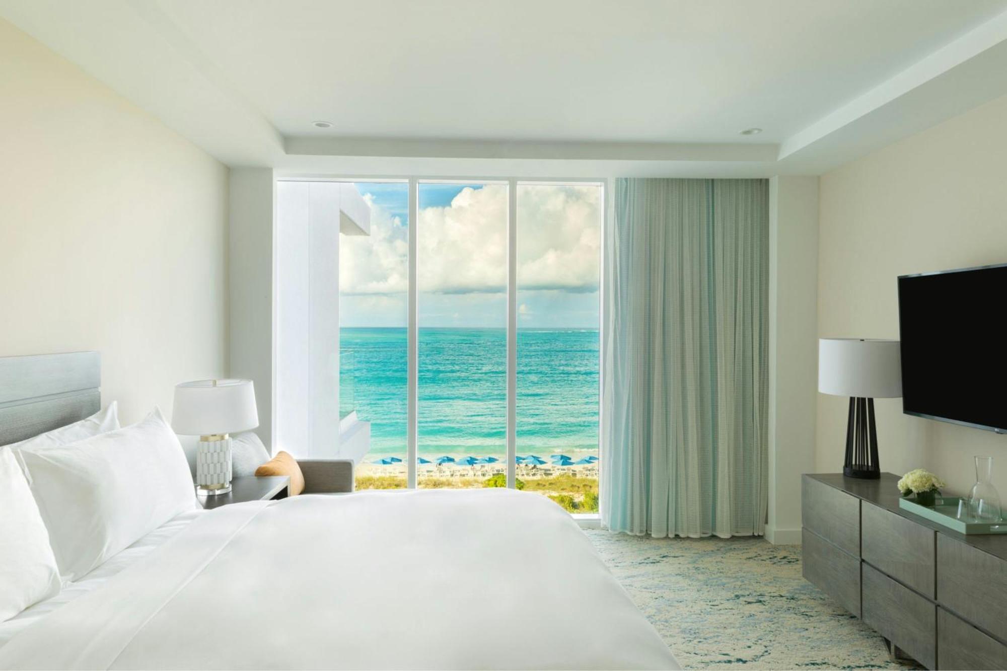 The Ritz-Carlton, Turks & Caicos Hotel Grace Bay Buitenkant foto